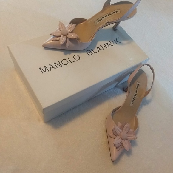 Manolo Blahnik Shoes - Sexy Manolo Blahnik sling back heels worn once